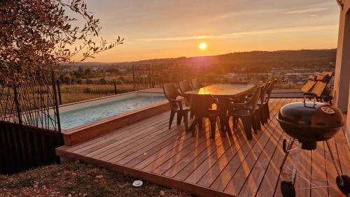 Boulazac-Isle-Manoire Villa | Sunset villa