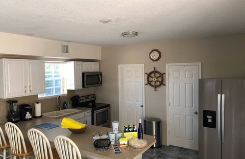Rock Harbor Villa | Sunset Villas: Bayfront Beach Compound *28 Night Min*