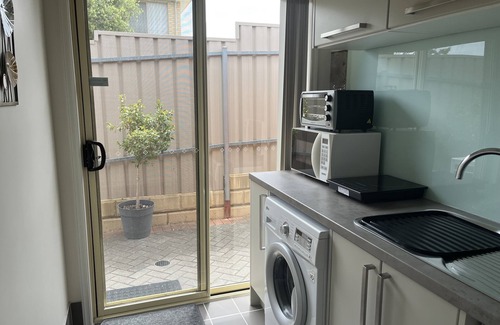 Seaford Rise Apartment | Sunset Vista, a stylish, modern boutique Bed and Breakfast for up to two guests