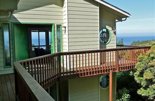 Yachats House | Sunset Vista - Ocean View