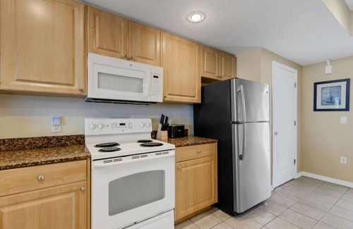 Treasure Island Condo | Sunset Vistas 610N: Top Floor Gulf Front Beauty