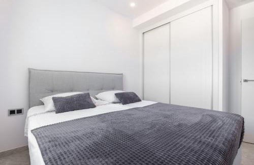 Benidorm Apartment | Sunset Waves IV by Terreta Rentals