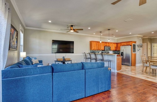 Garden City House | Sunsets Galore! 5 Bed, 4.5 Bath Home with Private Pool & Hot Tub