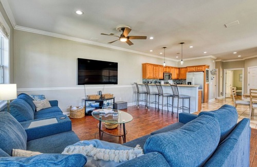 Garden City House | Sunsets Galore! 5 Bed, 4.5 Bath Home with Private Pool & Hot Tub