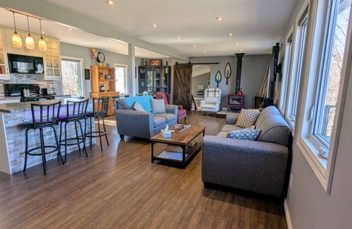 Whitestone Cottage | Sunsets On The Rocks