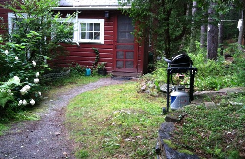 Sebascodegan Island Cottage | Sunsets over Quahog Bay - rustic setting, peace and quiet