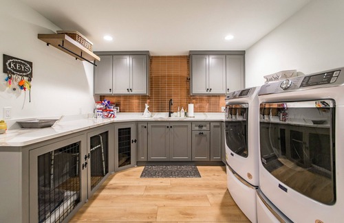 Heber Springs House | Sunsets, swimming and siestas in remodeled lakehouse in Heber Springs