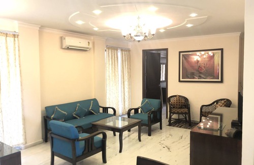 Bullawala Apartment | 'Sunshine' By EKSTAY