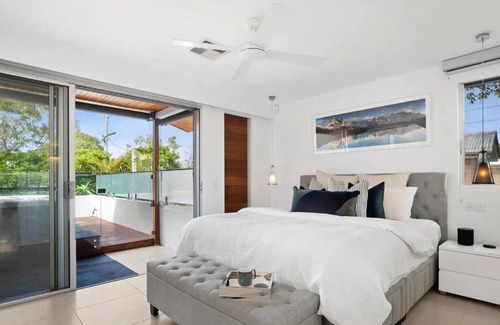 Sunshine Beach House | Sunshine Beach Gem