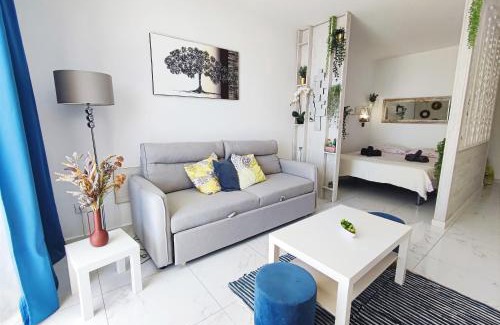 Costa Adeje Apartment | Sunshine Escape with ocean view