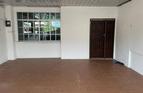 Central Seberang Perai House | SunShine HomeStay