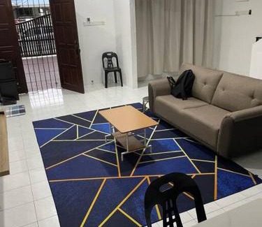 Central Seberang Perai House | SunShine HomeStay