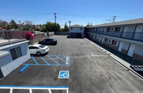 Bixby Knolls Hotel | Sunshine Motel