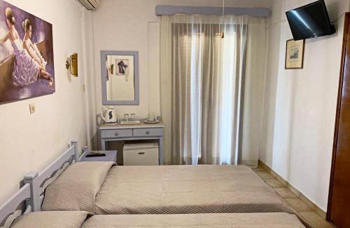Pythagorion House | Sunshine Pension