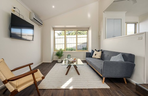 Cowes Villa | Sunshine Retreat Villa 1