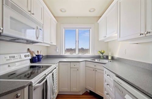 Biddeford Pool House | Sunshine & Seascapes, Biddeford Pool