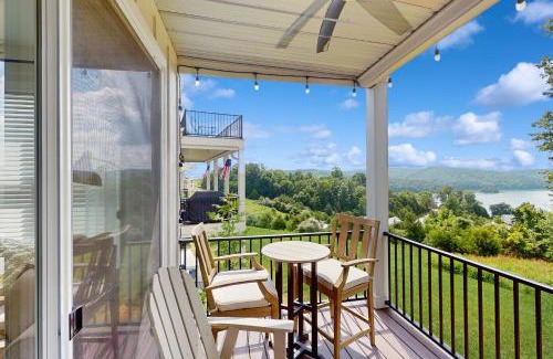 La Follette House | Sunshine Shack