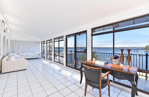 Sunshine House | Sunshine Shores
