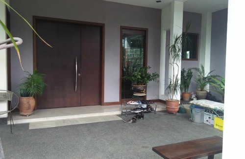 Country Heights Villa | Sunshine Villa