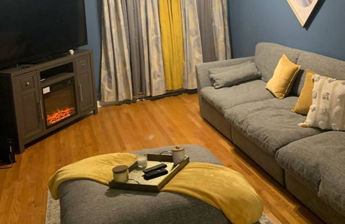 Garfield Ridge Condo | SUNSHINY SPACIOUS 3 BEDROOM 2 BATHROOM CONDO WITH ATTACHED ROOFTOP PATIO
