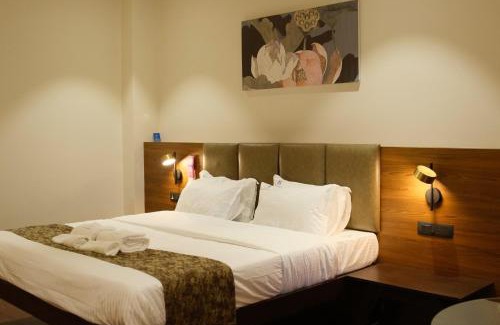 Ratnagiri Hotel | Sunstone Suites