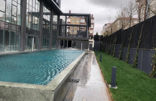 Umraniye Apartment | Sunsut