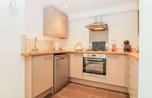 Teignmouth Cottage | SUNVALE, country holiday cottage, with a garden in Teignmouth
