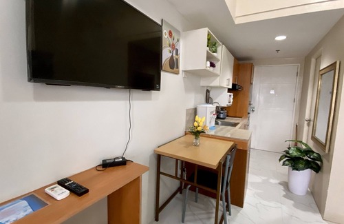 Downtown Cebu Condo | Sunvida tower condo nOne minute walk to Sm City Cebu Mabolo n