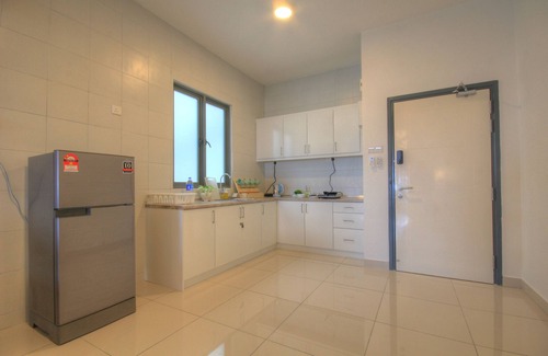 Usj 6 Apartment | Sunway Mall @DaMen Studio A23-10