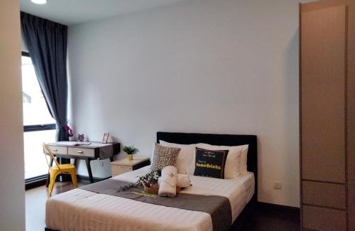 Maluri Apartment | Sunway Velocity Suites - Balcony I HomeBrickz