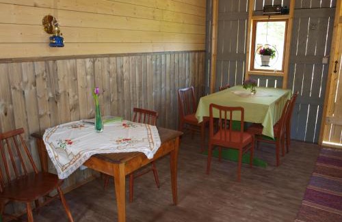 Konnevesi House | Suopirtti bed & breakfast