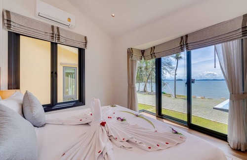 Pa Klok Resort | Supalai Scenic Bay Resort And Spa