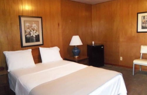 Minneola Hotel | Super 54 Inn