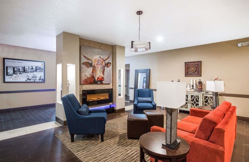 Altoona Hotel | Super 8 by Wyndham Altoona
