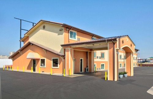 Amarillo Hotel | Super 8 by Wyndham Amarillo