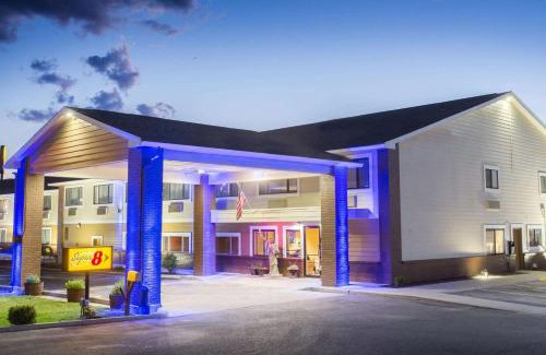 Baker City Hotel | Super 8 by Wyndham Baker City