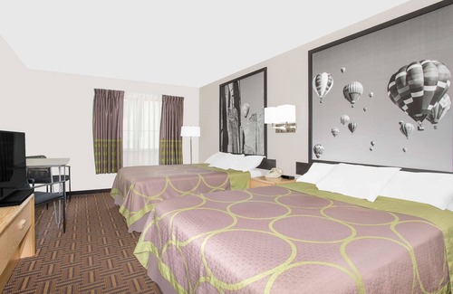 Bloomfield Hotel | Super 8 by Wyndham Bloomfield