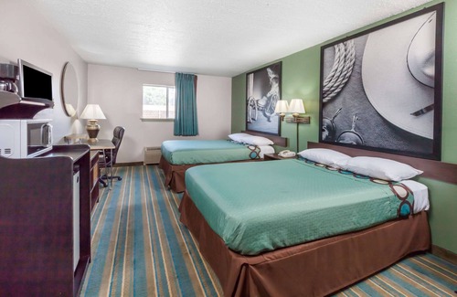 Chickasha Hotel | Super 8 by Wyndham Chickasha