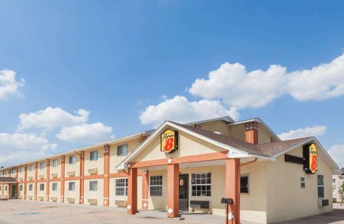 Chickasha Hotel | Super 8 by Wyndham Chickasha