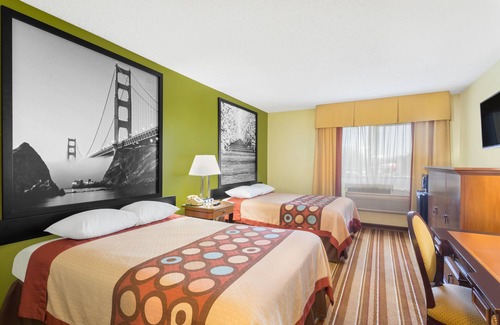 Chico Hotel | Super 8 by Wyndham Chico