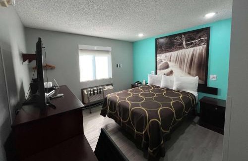 Emporia Hotel | Super 8 by Wyndham Emporia