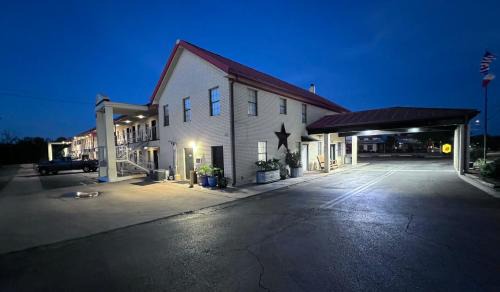Fredericksburg Hotel | Super 8 by Wyndham Fredericksburg