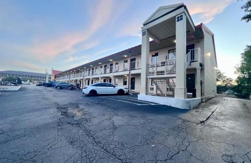 Fredericksburg Hotel | Super 8 by Wyndham Fredericksburg