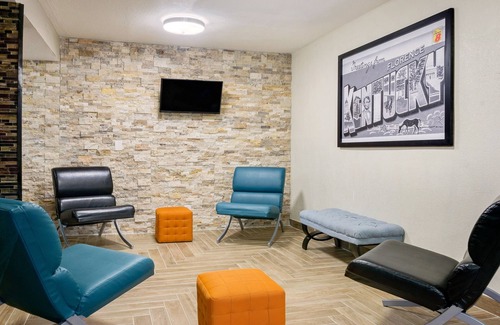 Florence Hotel | Super 8 by Wyndham Florence