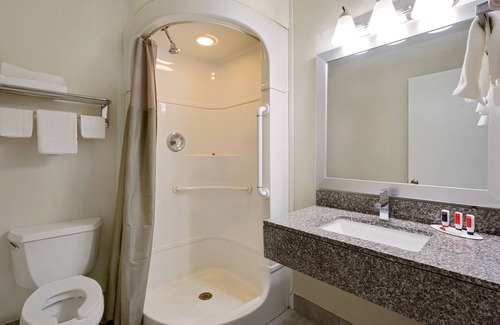 Florence Hotel | Super 8 by Wyndham Florence