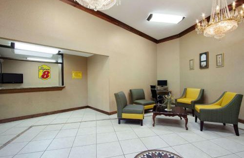 Homewood Hotel | Super 8 by Wyndham Homewood Birmingham Area
