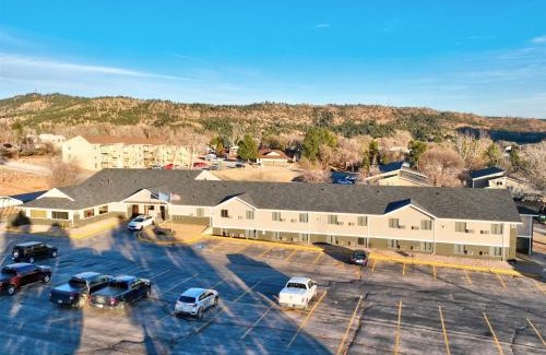 Hot Springs Hotel | Super 8 by Wyndham Hot Springs