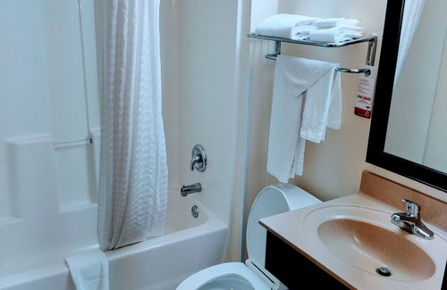 Lebanon Hotel | Super 8 by Wyndham Lebanon