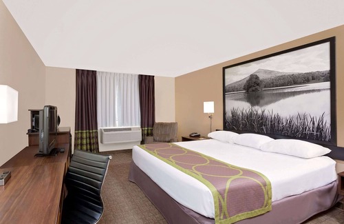 Lebanon Hotel | Super 8 by Wyndham Lebanon