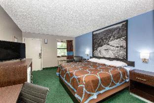 Malvern Hotel | Super 8 by Wyndham Malvern
